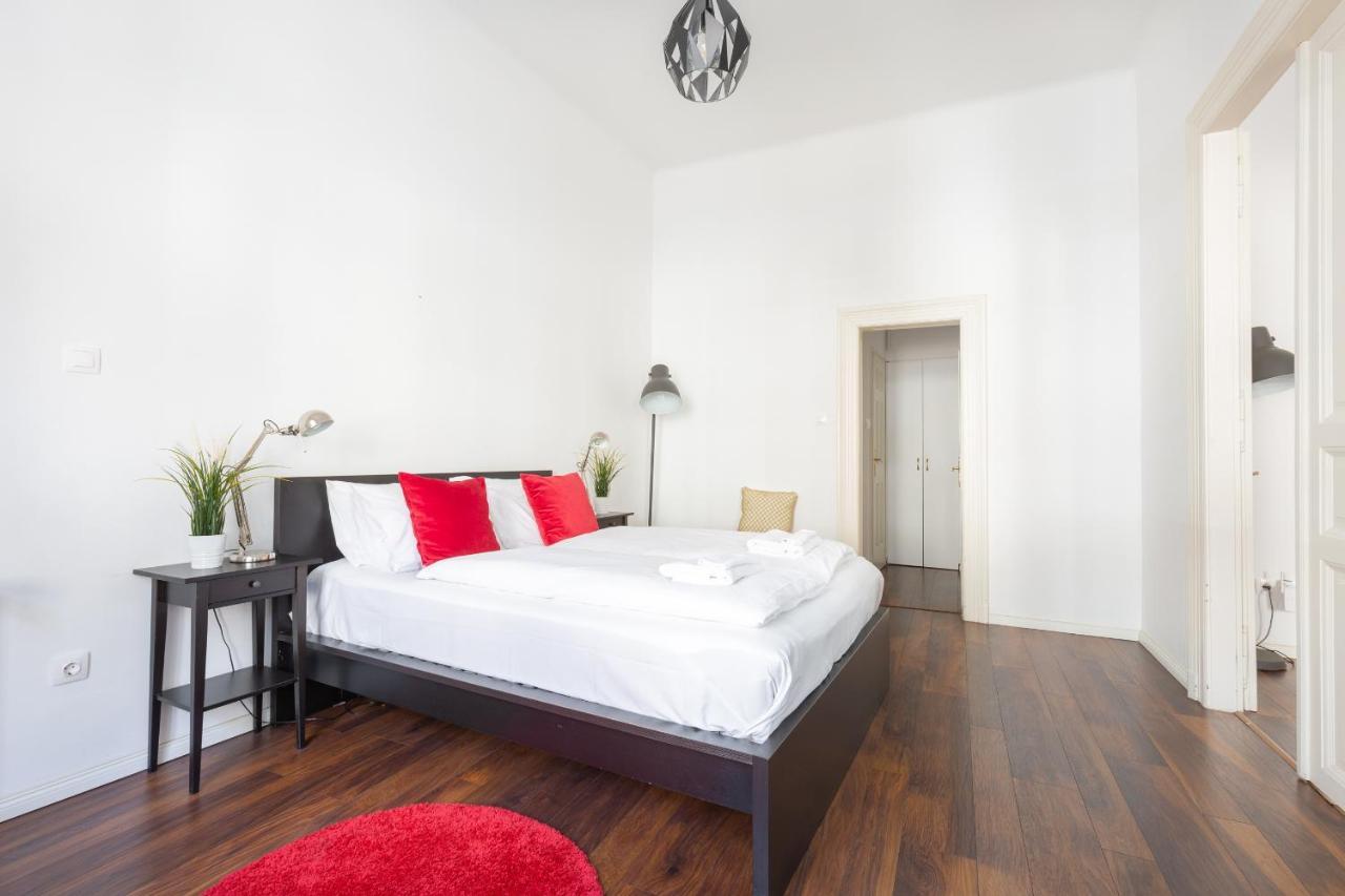 Red Dot One - New Unit In Heart Of Jewish Quarter Budapest Exterior photo